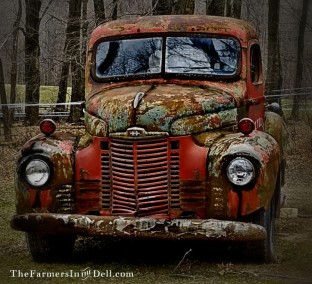 old pickup truck - TheFarmersInTheDell.com